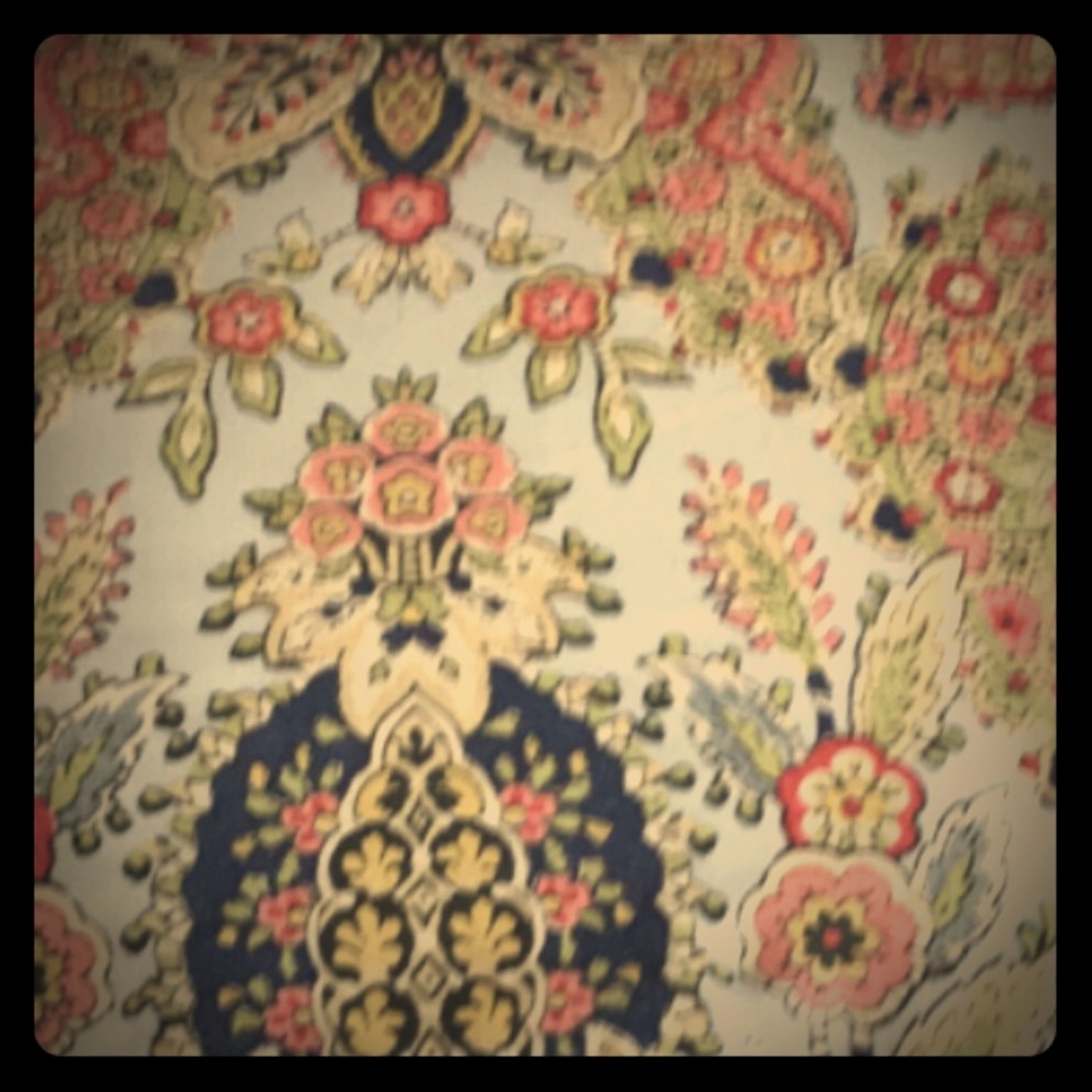 Queen Pottery Barn Duvet cover